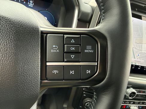 Used 2025 Ford F150 Platinum w/ FX4 Off-Road Package AWD/4WD image 20