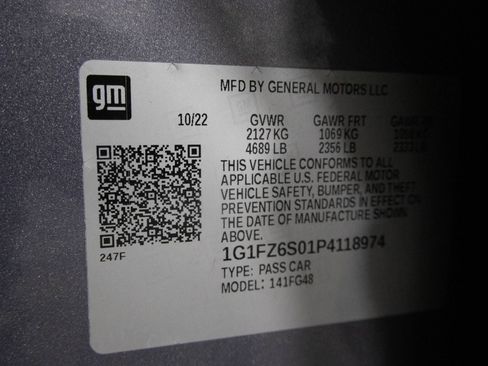 Used 2023 Chevrolet Bolt EUV Premier w/ Sun & Sound Package image 46