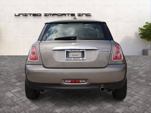 Used 2013 MINI Cooper Hardtop FWD image 4