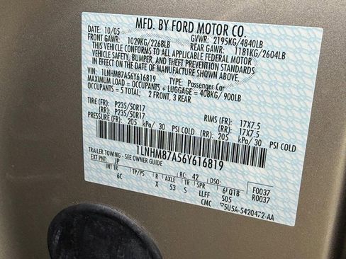 Used 2006 Lincoln LS image 29