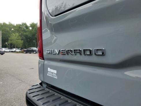 Used 2024 Chevrolet Silverado 1500 ZR2 w/ Technology Package AWD/4WD image 7