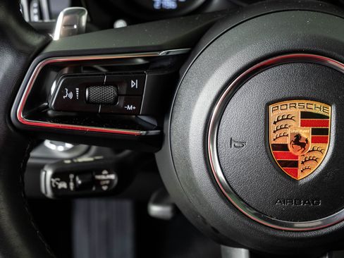 Certified 2024 Porsche Macan S AWD/4WD image 10