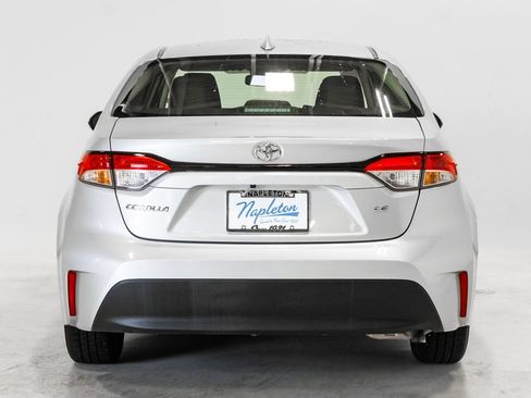 Used 2025 Toyota Corolla LE FWD image 25