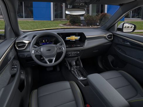 New 2025 Chevrolet TrailBlazer ACTIV w/ Convenience Package FWD image 15