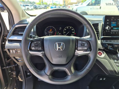 Used 2025 Honda Odyssey EX-L image 20