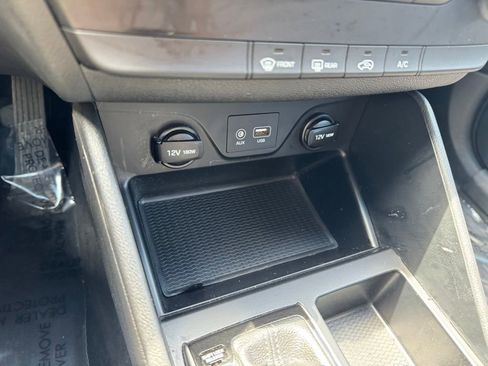 Used 2017 Hyundai Tucson SE AWD/4WD image 18
