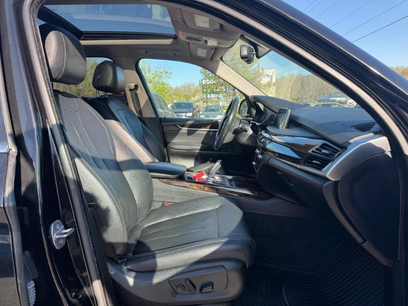 Used 2014 BMW X5 xDrive35i w/ Luxury Line AWD/4WD image 15