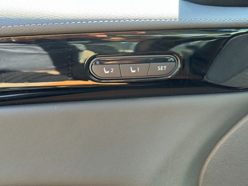 Used 2023 INFINITI QX60 Pure FWD image 17