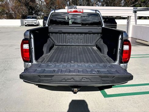 Used 2024 GMC Canyon AT4 w/ Canyon Safety Plus Package image 22