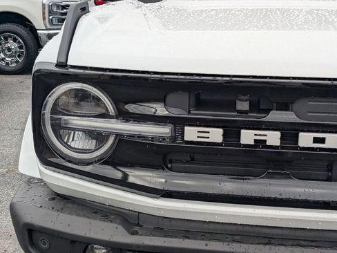 New 2026 Ford Bronco Outer Banks image 9