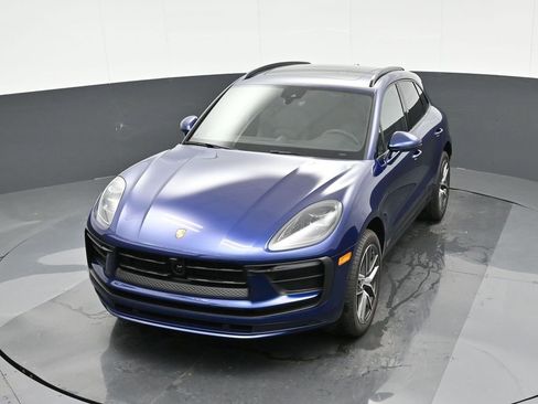 New 2026 Porsche Macan AWD/4WD image 33