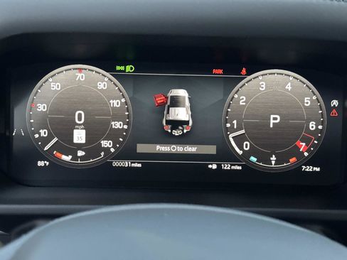 New 2025 Land Rover Defender 110 S AWD/4WD image 30
