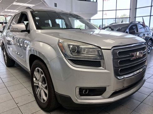 Used 2014 GMC Acadia SLT image 1
