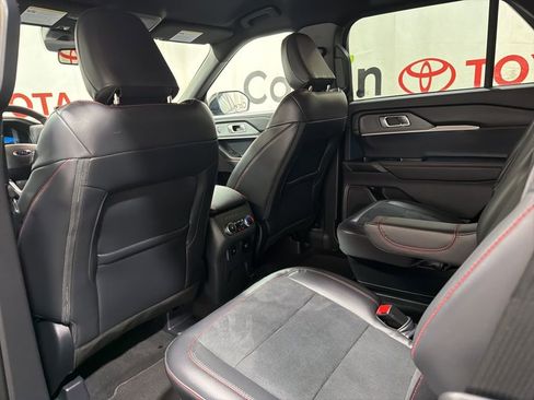Used 2025 Ford Explorer ST image 20
