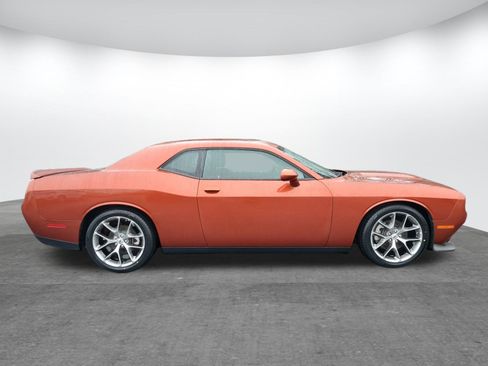 Used 2022 Dodge Challenger GT image 18