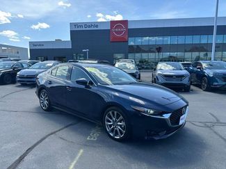 Used 2022 MAZDA MAZDA3 s AWD/4WD video 1