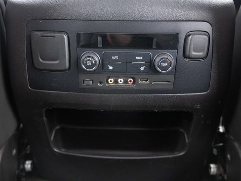 Used 2016 GMC Yukon Denali w/ Open Road Package image 36