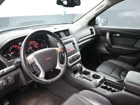 Used 2017 GMC Acadia Limited SLT AWD/4WD image 14