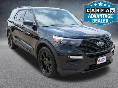 Certified 2023 Ford Explorer ST-Line w/ Class IV Trailer Tow Package