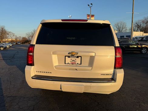 Used 2020 Chevrolet Suburban Premier image 6