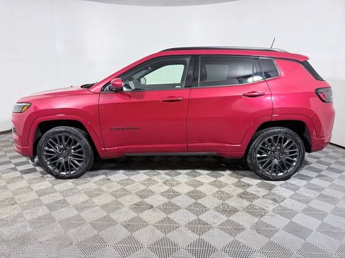 Used 2022 Jeep Compass Limited w/ (RED) Package AWD/4WD image 3