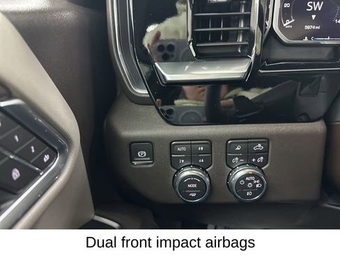 Used 2026 GMC Sierra 1500 SLT w/ SLT Premium Plus Package image 38