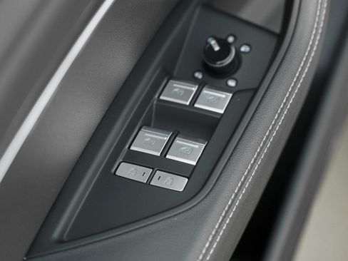 Certified 2024 Audi Q8 e-tron Premium Plus image 24