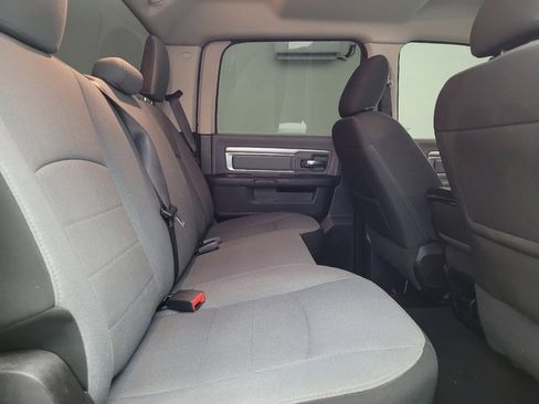 Used 2021 RAM 1500 Classic SLT image 19