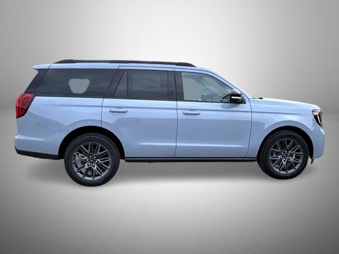 New 2027 Ford Expedition Platinum AWD/4WD image 4