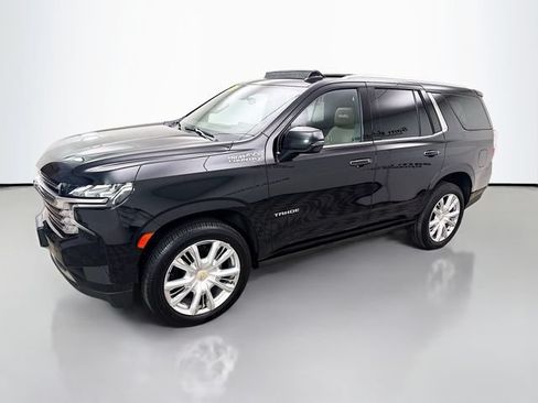 Used 2023 Chevrolet Tahoe High Country AWD/4WD image 3