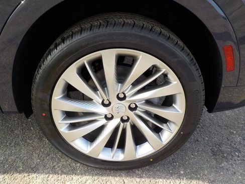 New 2026 Buick Envision Avenir image 10