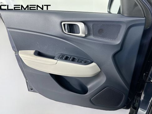 Certified 2026 Hyundai Venue SEL FWD image 27