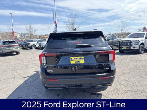 Used 2025 Ford Explorer ST-Line w/ Premium Package AWD/4WD image 8