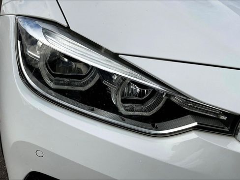 Used 2018 BMW 330e image 27