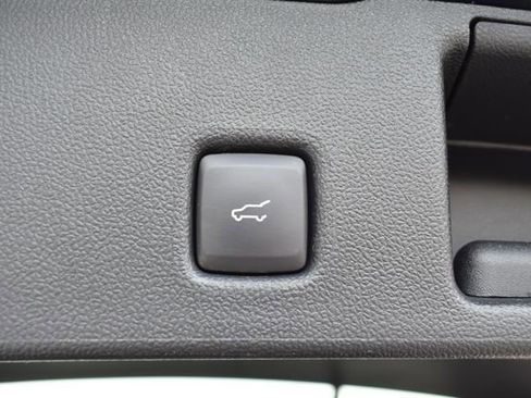 Used 2024 Ford Escape ST-Line Select w/ Tech Pack #2 image 40