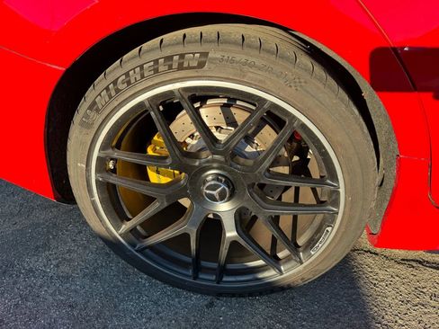 Used 2019 Mercedes-Benz AMG GT 63 image 34