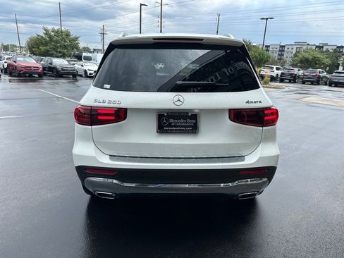 New 2025 Mercedes-Benz GLB 250 4MATIC image 7