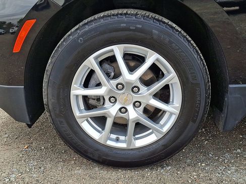 Used 2023 Chevrolet Equinox LS w/ LPO, Floor Liner Package FWD image 32