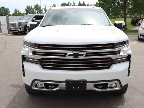 Used 2022 Chevrolet Silverado 1500 High Country AWD/4WD image 2