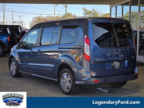Used 2022 Ford Transit Connect XLT image 2