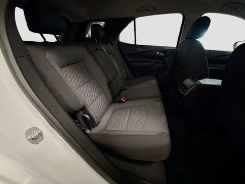 Used 2021 Chevrolet Equinox LT FWD image 39