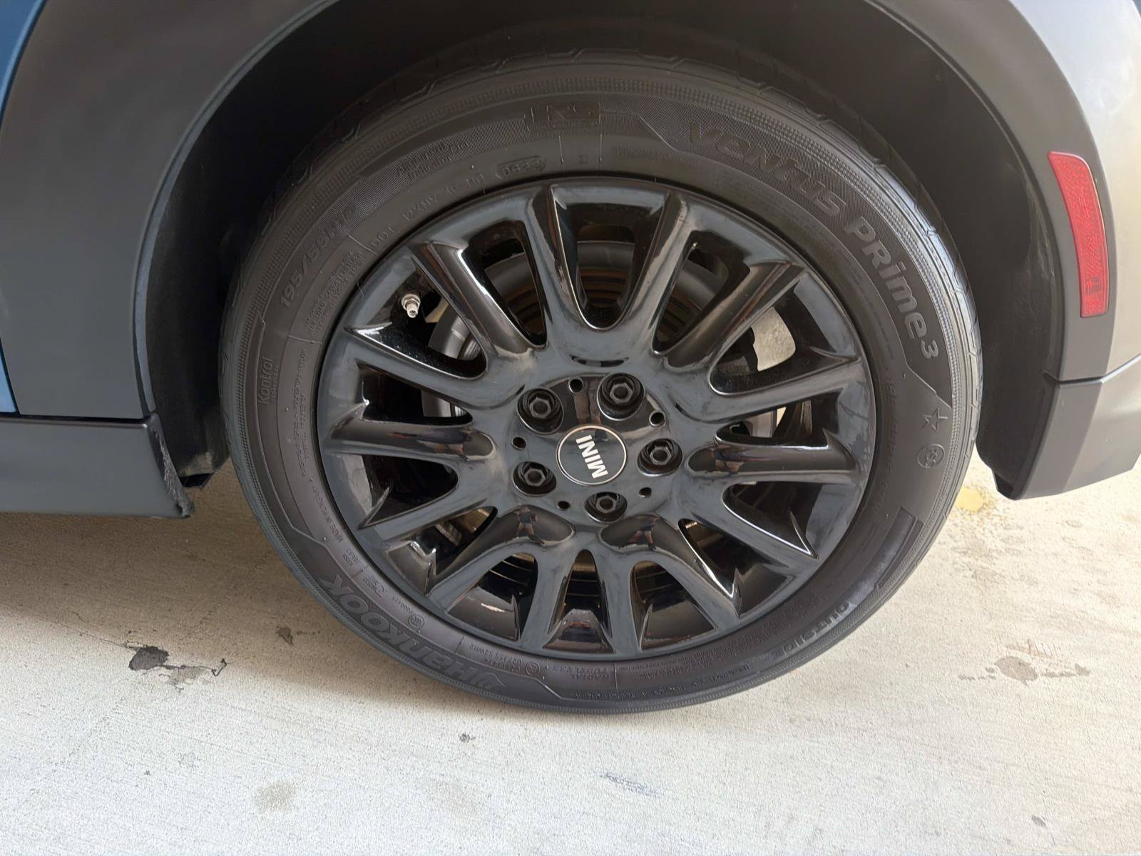 Used 2023 MINI Cooper 2-Door Hardtop FWD image 7