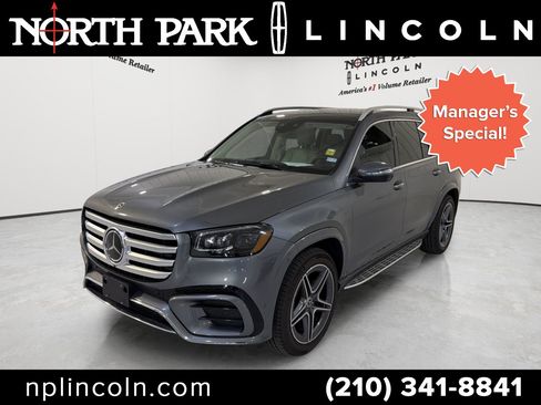 Used 2025 Mercedes-Benz GLS 450 4MATIC image 1