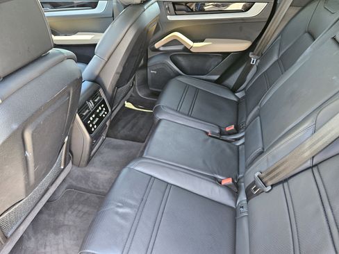 Certified 2024 Porsche Cayenne S AWD/4WD image 28