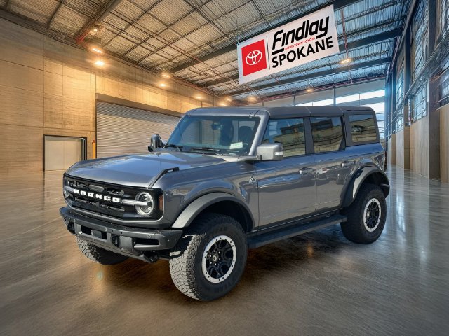 Used 2023 Ford Bronco Outer Banks w/ Sasquatch Package AWD/4WD image 1