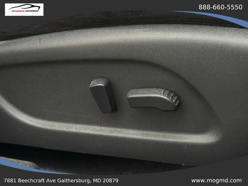 Used 2018 Nissan Murano SV image 24