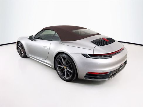 Used 2020 Porsche 911 Carrera 4 image 5