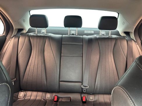 Used 2018 Mercedes-Benz E 300 image 15
