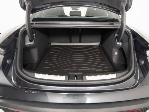 New 2026 Porsche Taycan 4S image 39