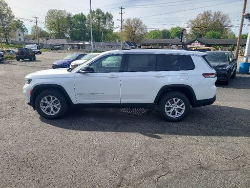 Used 2021 Jeep Grand Cherokee L Limited AWD/4WD image 3